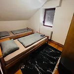 Centar Pliva , Jajca